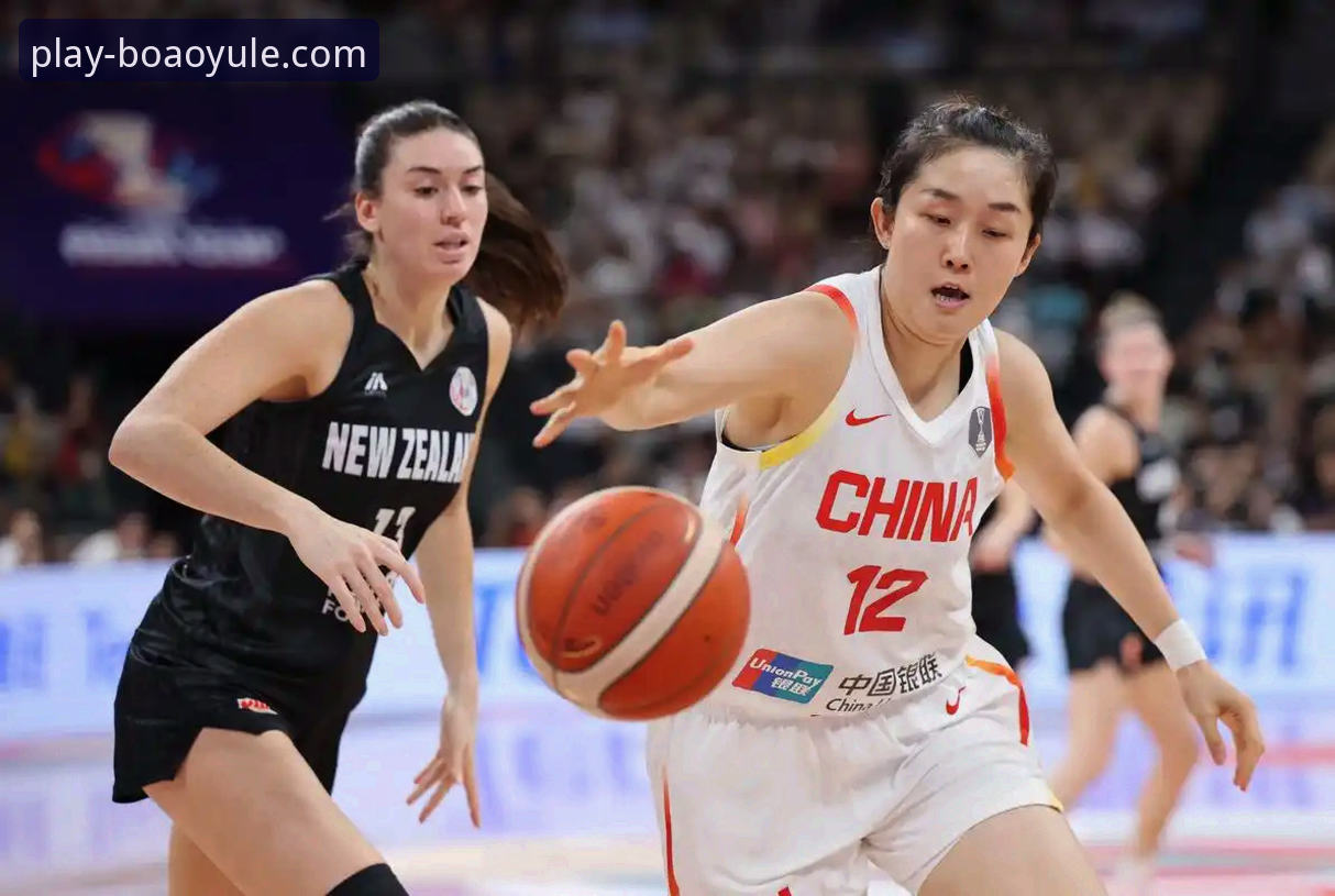 中国女篮战术调整与关键球员表现深度评测：一场流畅赛事背后的平台体验